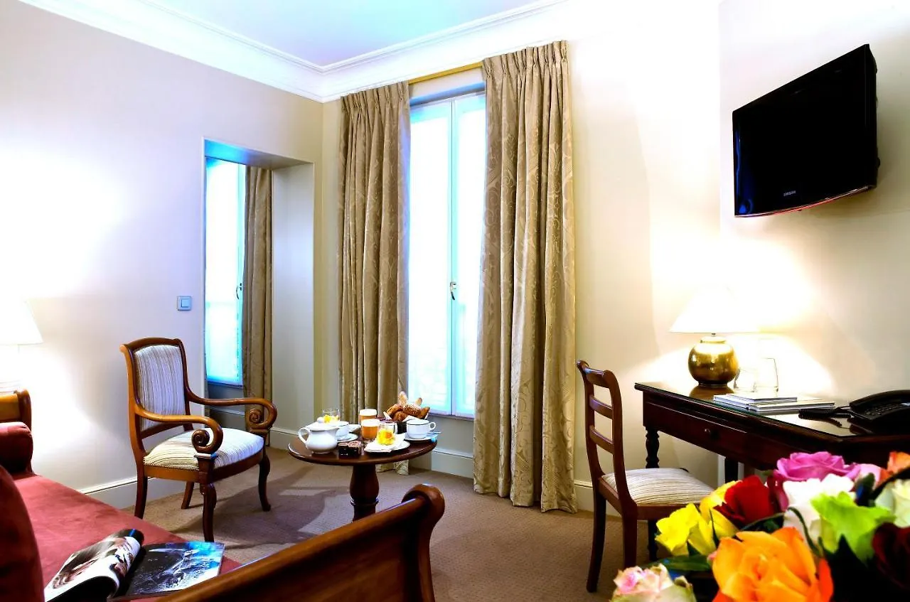 Saint James Albany Paris Hotel Spa 4*,